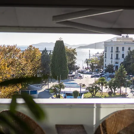 Urban Flat 2026 - At Square - Pet Friendly Apartment *