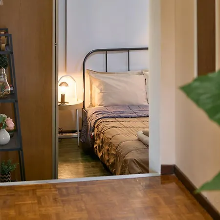 Urban Flat 2026 - At Square - Pet Friendly Апартаменты *