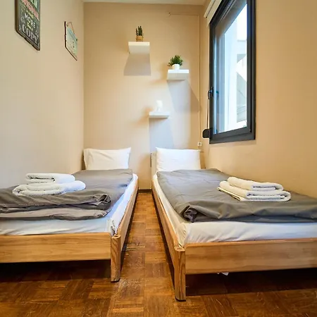 Urban Flat 2026 - At Square - Pet Friendly - 1000 Mbps Fiber Internet Kavala