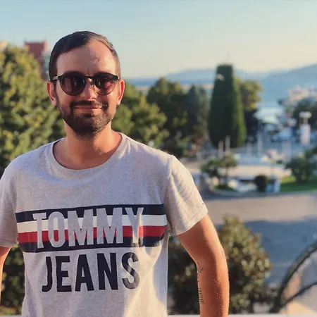 Urban Flat 2026 - At Square - Pet Friendly *