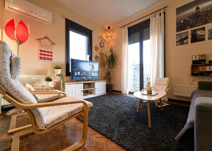 Apartament Urban Flat 2026 - At Square - Pet Friendly Kavala